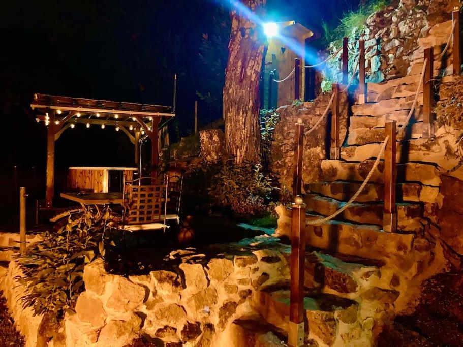 L'Insolite Tamia Asperjoc Exterior photo